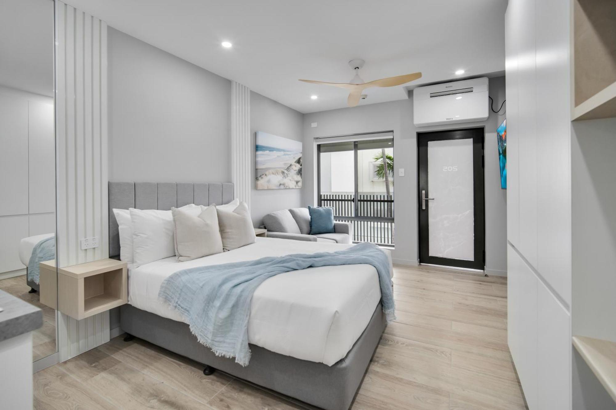 Belmoral Corporate Suites (Adults Only) 타운즈빌 외부 사진