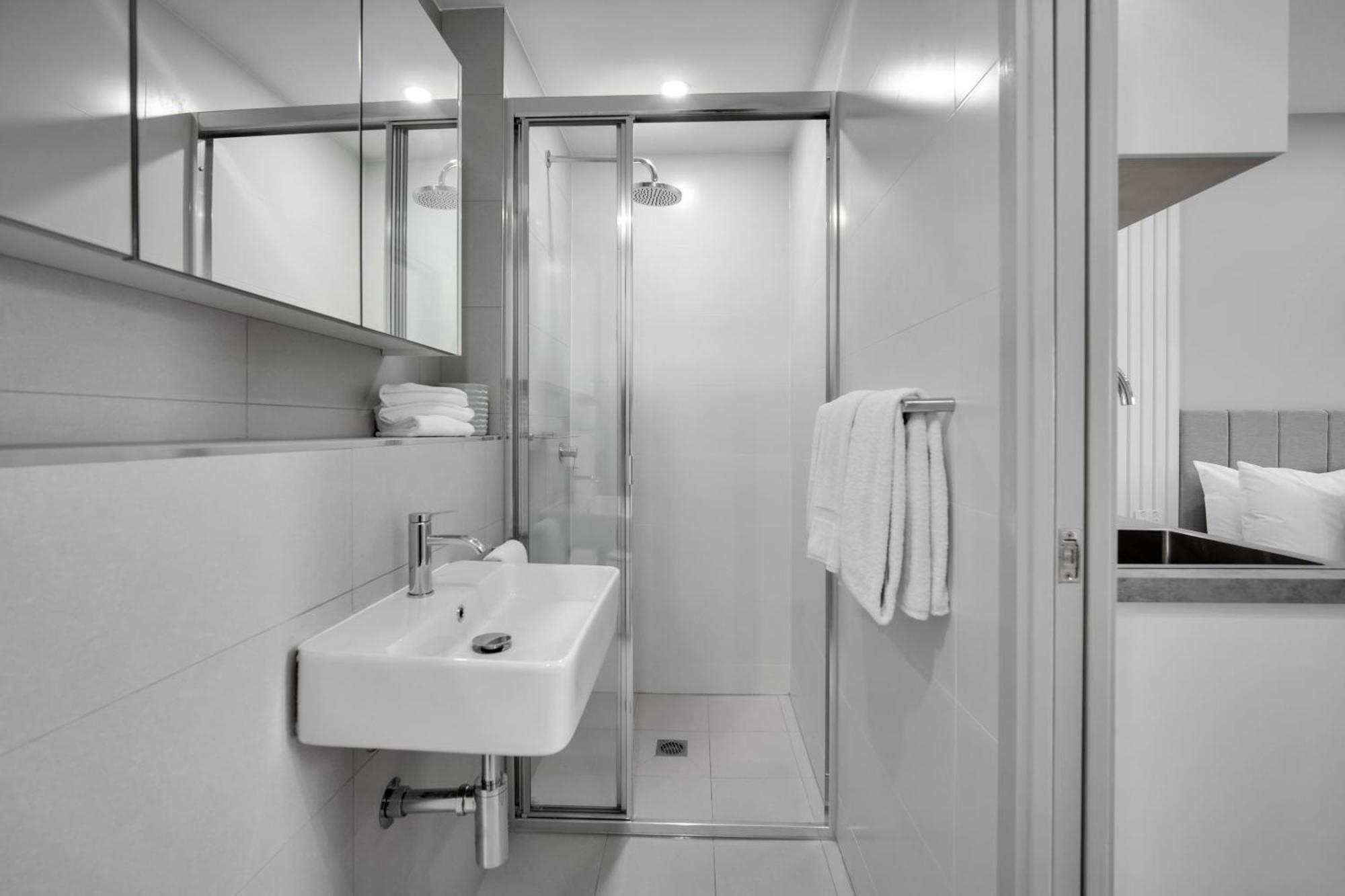 Belmoral Corporate Suites (Adults Only) 타운즈빌 외부 사진